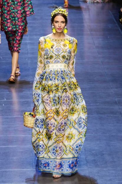 5607eb05022f31443359493_w760_h1142 - fashion and style e