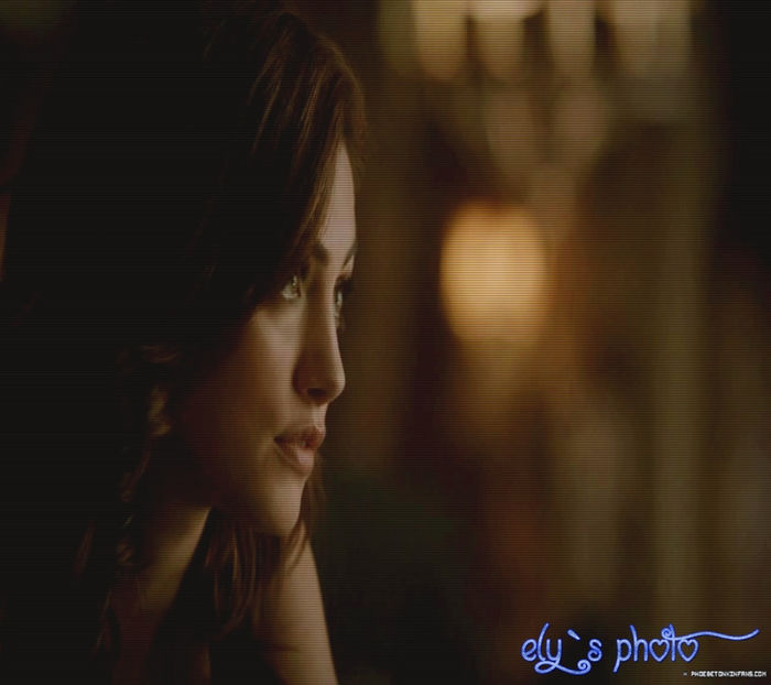 ✪ *intra in grill si se aseaza la bar si isi comanda bautura preferata* - enjoy drinks at mystic grill