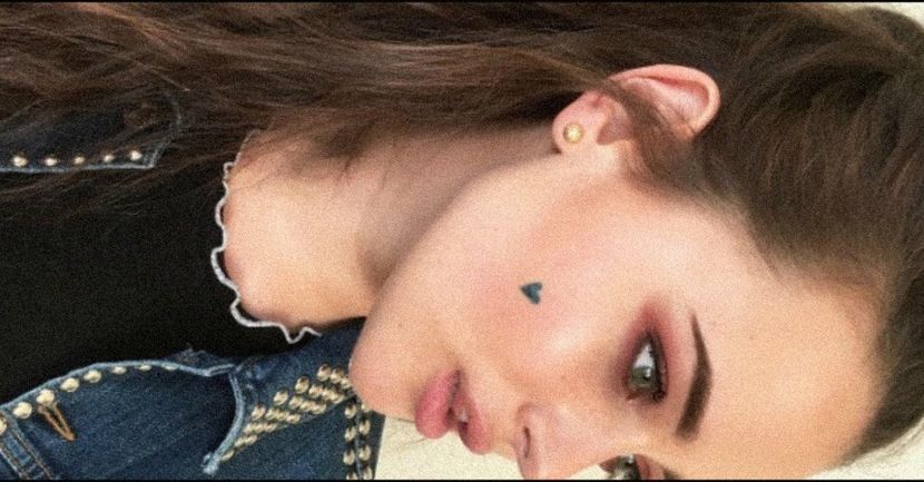 ━ WildChild╭got Katherine Langford♡. - You might be right but I don t care