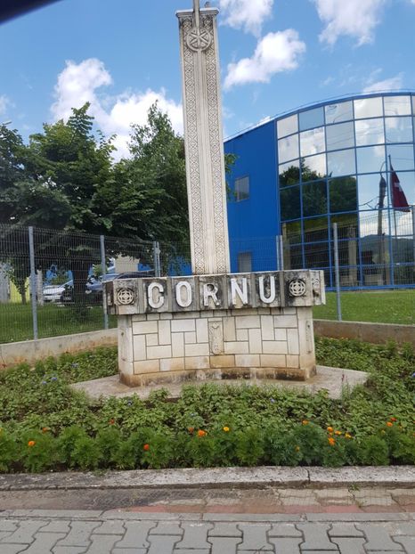  - CORNU monument
