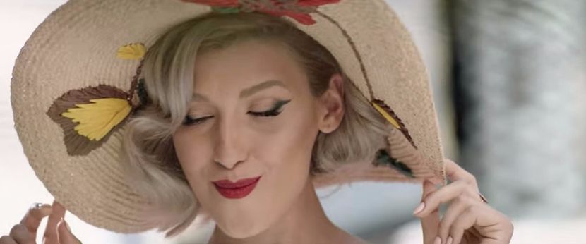 bandicam 2017-07-06 14-53-26-324 - A - Imbracati sau goi