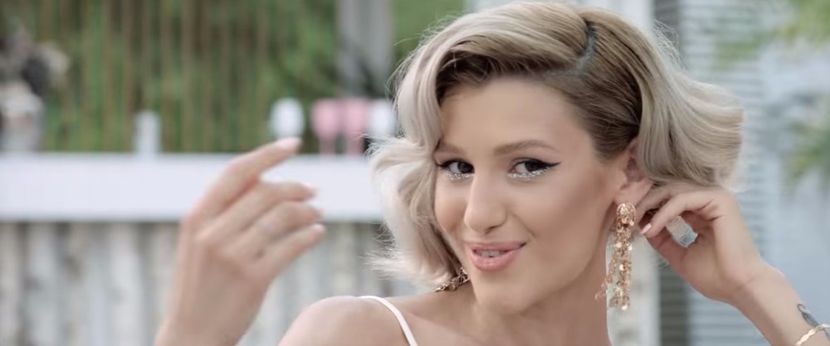 bandicam 2017-07-06 14-55-12-703 - A - Imbracati sau goi