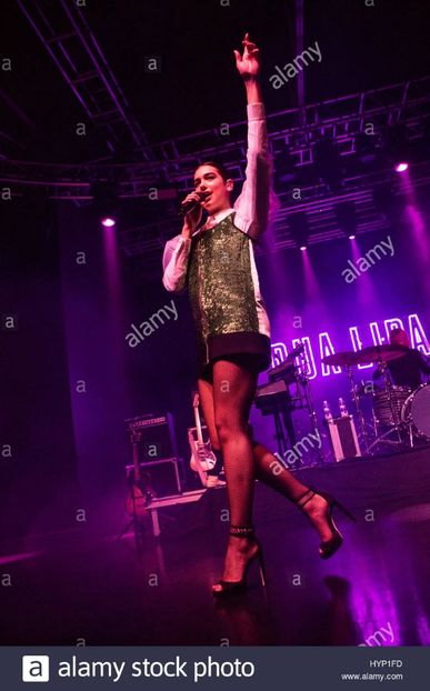 milan-italy-05th-apr-2017-the-english-singer-songwriter-and-model-HYP1FD - dua lipa