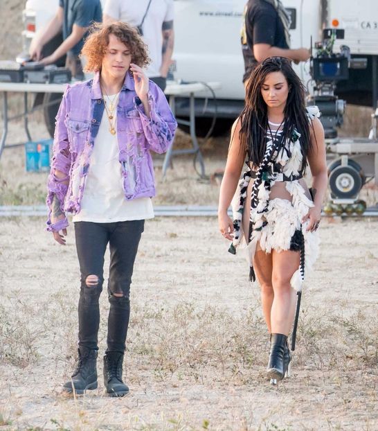  - x 2017 Filming No Promises Music Video - April 11