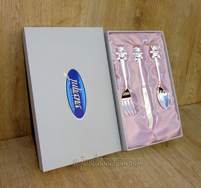 set-tacamuri-argintate-cutie-cadou-fetita-119lei (2) - Cadouri de botez  pentru bebelusi - cadouri