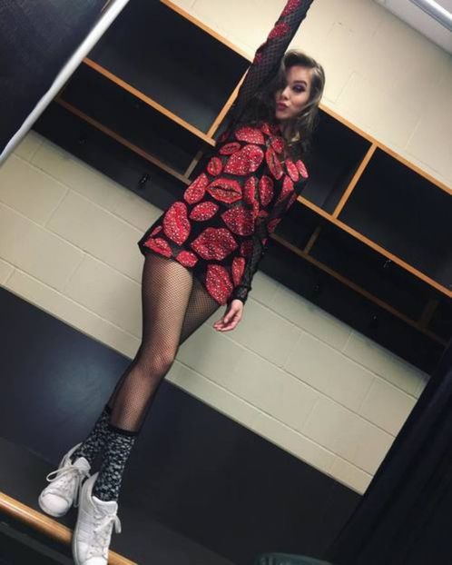 large (53) - hailee steinfelddd