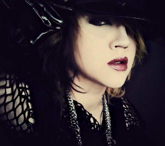 Ruki? - Votati