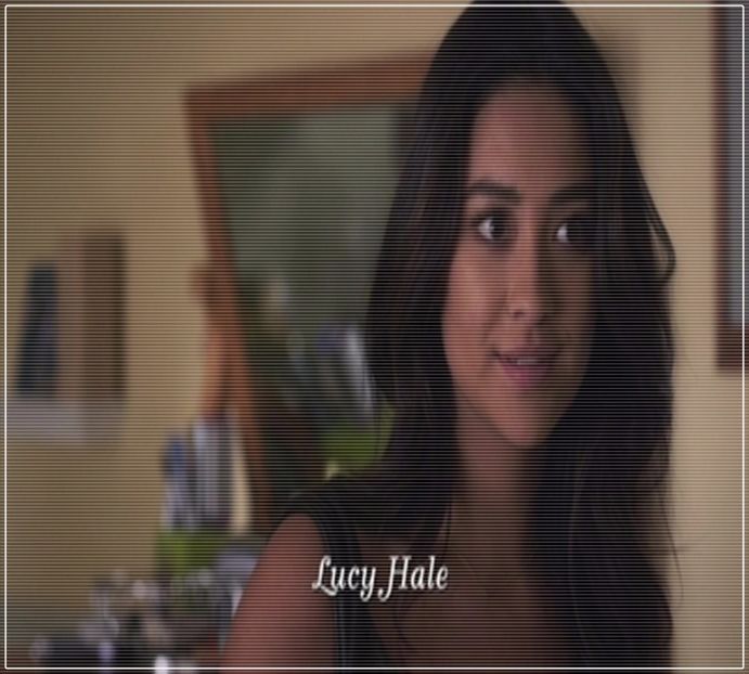 ℂ. #Se uită după Toby fără să apuce să spună ceva și râde, apoi își îndreaptă privirea - epis x 01 - got a secret