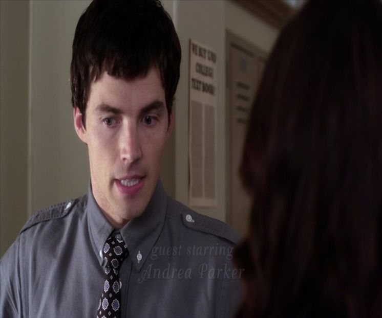 - (oftează lung privind-o) Acum, am venit înapoi și probabil Byron m-ar omorî pentru - - epis x 01 - got a secret