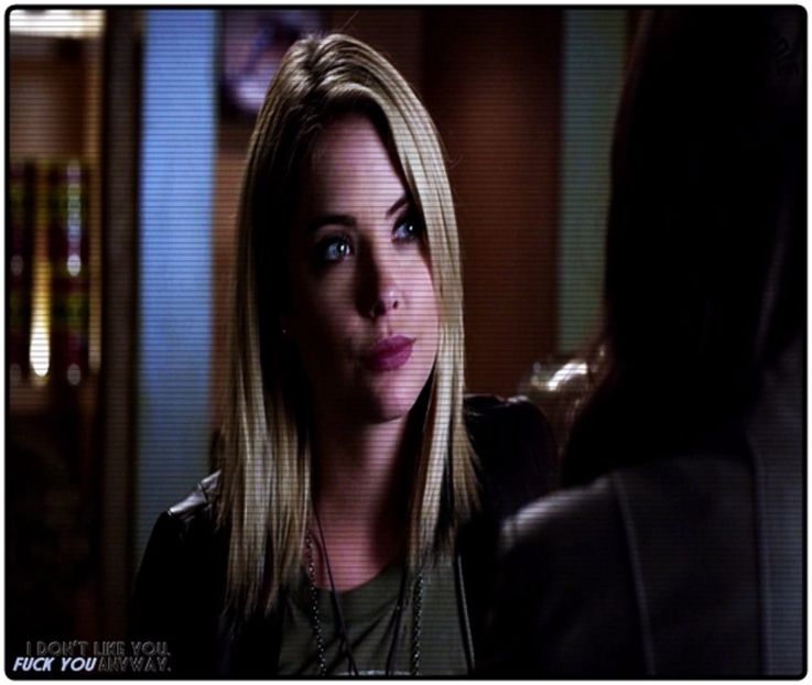 »; ;;râde;; ai dreptate:)) dar cunosc un medic bun care m-ar repara:)) - epis x 01 - got a secret
