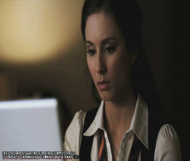 ϟ☾.єครt ☼F Eᴅᴇɴ ☪☂.  ok [#îi zâmbește și ea .  #h da , poate , cine știe ce o să se mai întâmple ..  - epis x 01 - got a secret