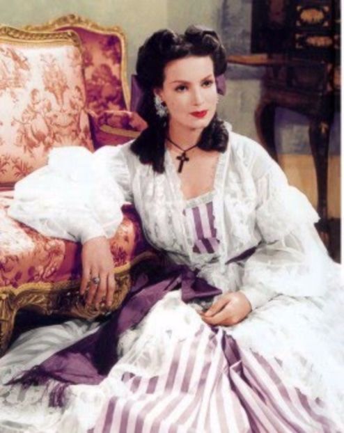 QueenMaria - Maria Felix