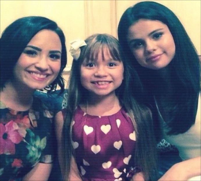 ╰k̷̷e̷̷e̷̷p̷ ̷♥̷ɓuıʇɥɓıɟ.; noww i m staineddd by youu LIKE A COFFE RING UPON THIS - you got a fetish for my love - ep 01