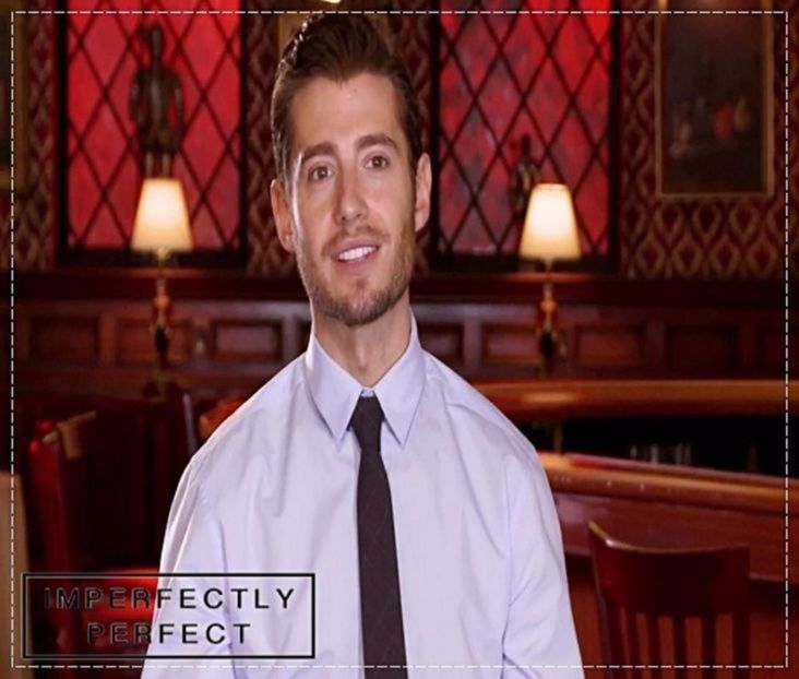 ┇» Da, şi asta e adevărat :)) .. (râde scurt uitându-se drept înainte) Deşi.. (tace câteva - - epis x 02 - can you keep it?