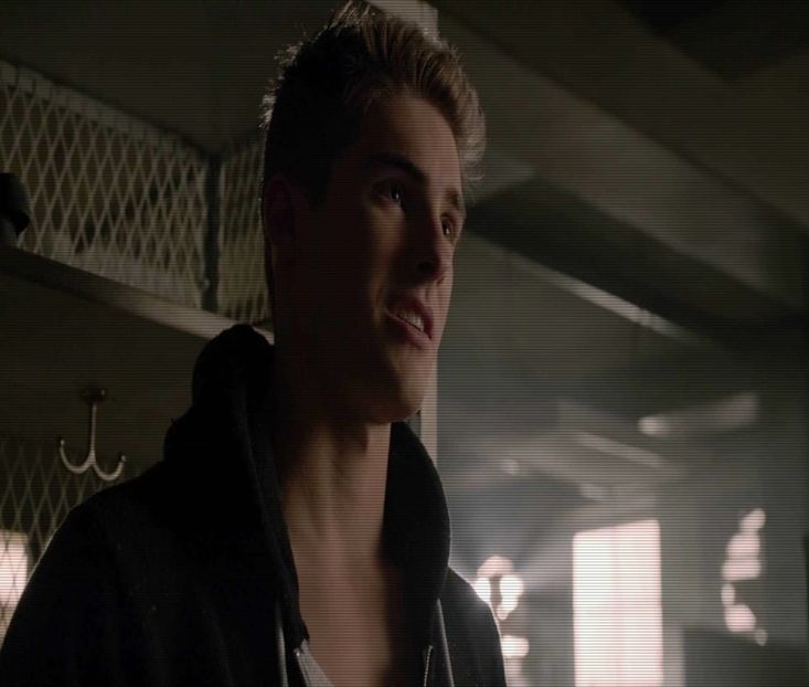 ♡ ∞┇; [#sms : mersi că te-ai gândit la mine , dar am ieșit cu Gavin .. - epis x 02 - can you keep it?