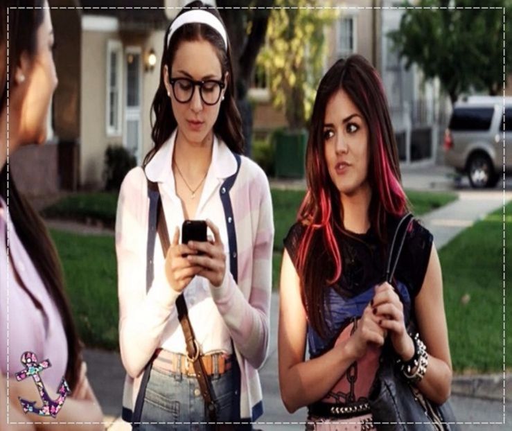 ┇» Stai liniştită.. (citeşte mesajul) Oricum nu e acasă. :d (răspunde la - - epis x 02 - can you keep it?