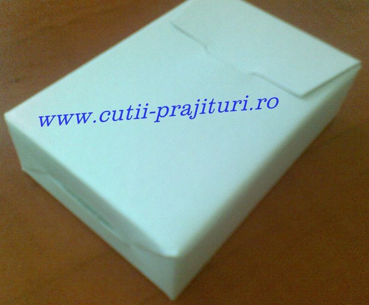  - www cutii prajituri ro