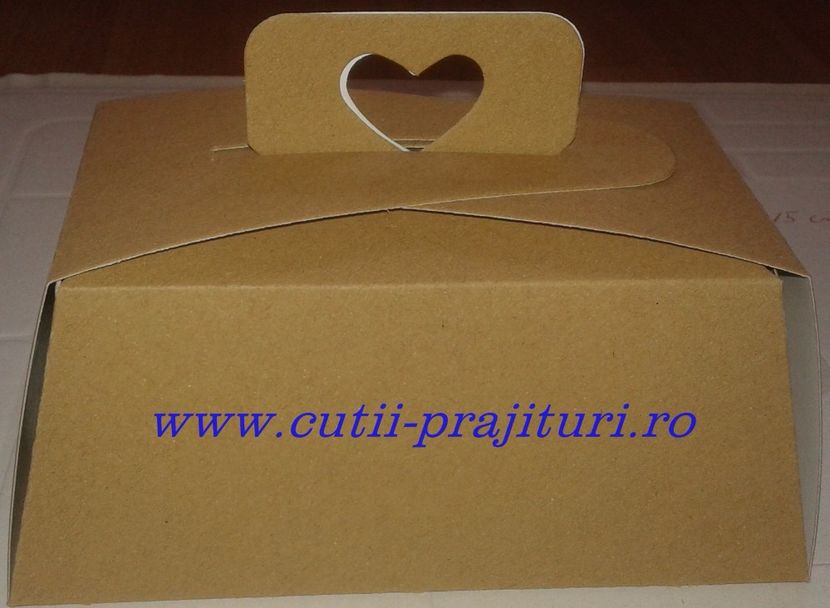  - www cutii prajituri ro