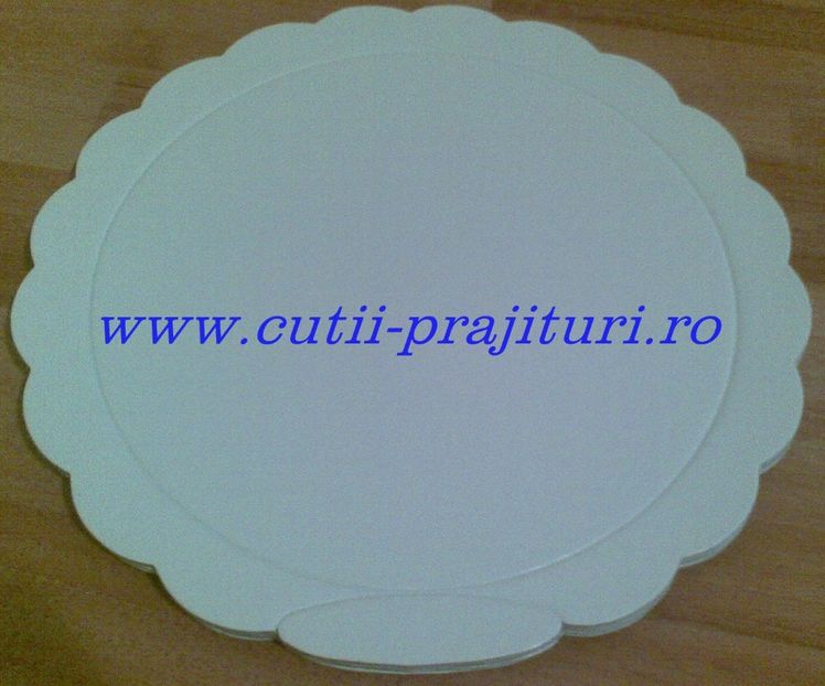 04092013(011) - www cutii prajituri ro