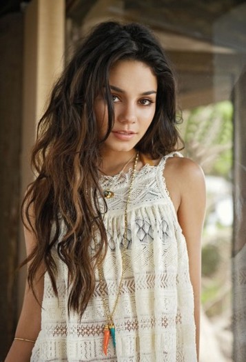 vanessahudgens33