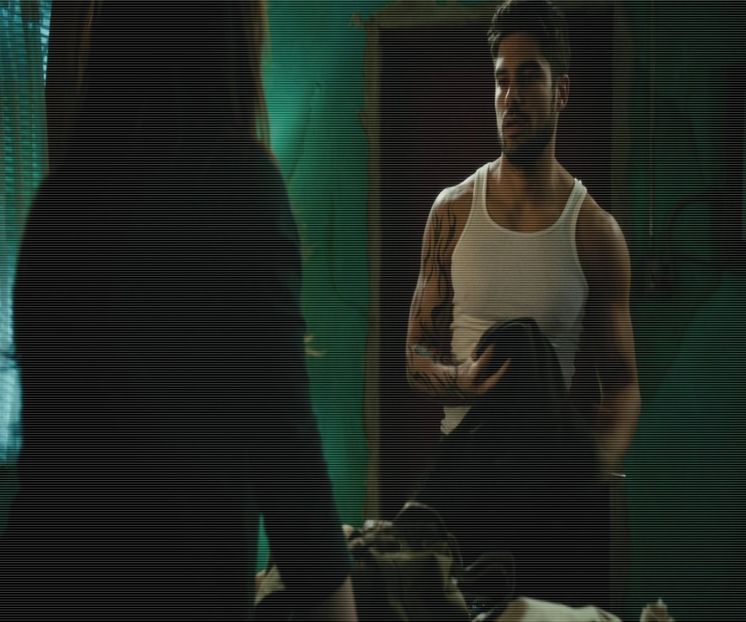 — O ascult cu atenție și mă bucur oarecum că o interesează această meserie. ❞E foarte - epis x 02 - can you keep it?