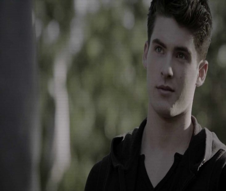 ♡ ∞┇; [cl] [# se uită la ea , surprins că întradevăr este cine crezuse el . Cum de .. ? Când te-ai - epis x 02 - can you keep it?