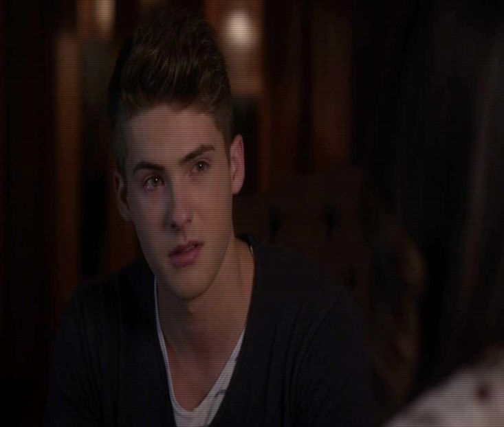 ♡ ∞┇; [cl] normal că nu te urăsc .. [#zâmbește scurt . într-un fel poate a fost mai bine că nu - epis x 02 - can you keep it?