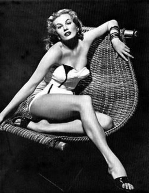  - anita ekberg2