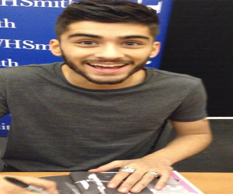 — c̮r̮u̮e̮l̮♥̷ǝɔuǝʇsᴉxǝ.; Îmi pare rău dar nu te cred.:))) Lasă că pentru tine vine altcineva, nu - you got a fetish for my love - ep 01