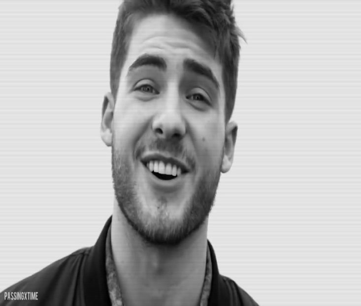 ♡ ∞┇; [cl] pot să îmi dau seama .. o să se bucure să te vadă mai mult ca sigur [#zâmbește . - epis x 02 - can you keep it?