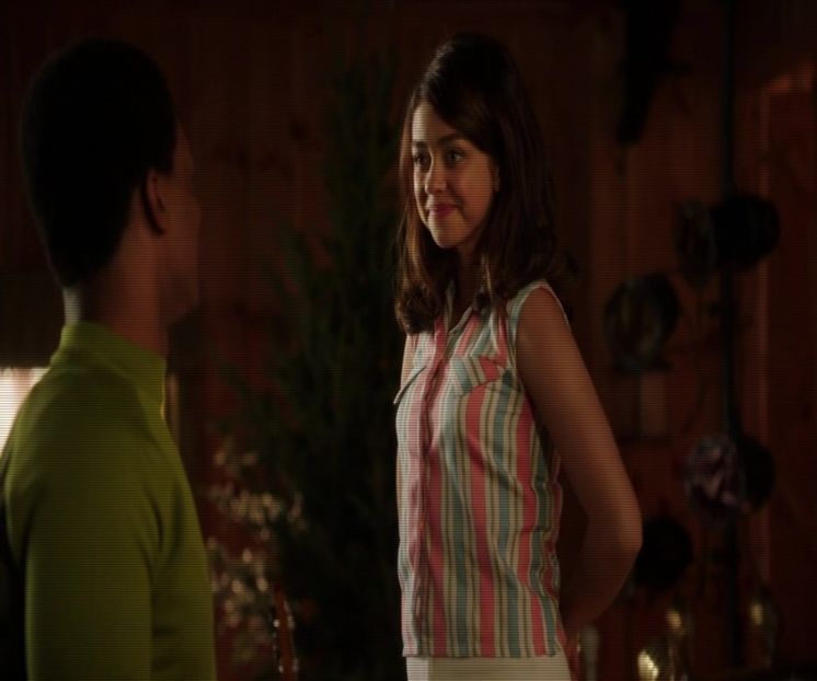 — ❞Tot problematică a rămas?❞ Chicotesc amuzată de faptul că ea chiar nu se schimbase. - epis x 02 - can you keep it?