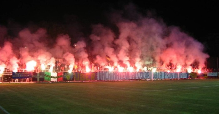 frcalcio_ultras2 - hooligans