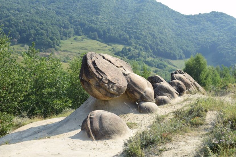  - Babele de la Ulmet - trovanții din Bozioru