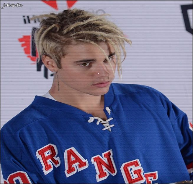 - #coboară și el, cu cea mai mare lene posibilă, apoi se așează pe fotoliu cl. - you got a fetish for my love - ep 01