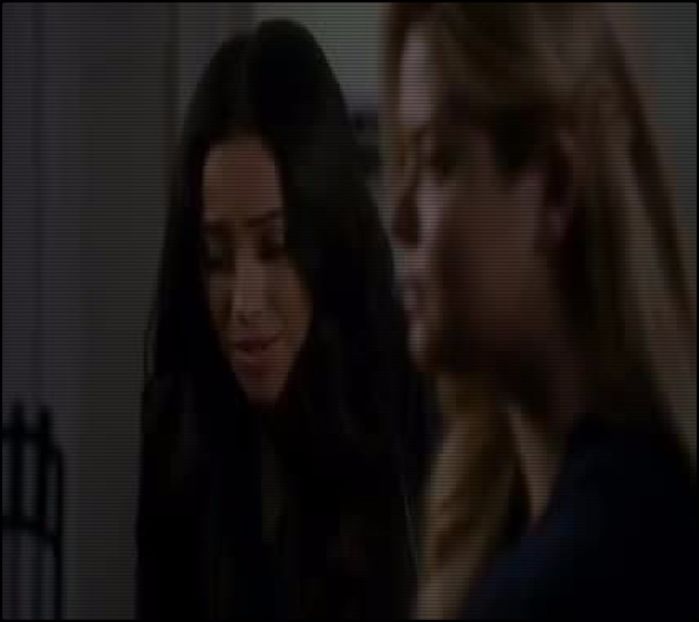 ». da, chiar ar trebui #se joacă cu paharul de cafea în mâini, aruncând-o din una în - epis x 02 - can you keep it?