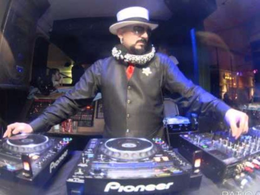 Gigi D Agostino - Gigi D Agostino