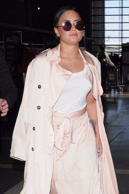  - x 2017 At LAX Airport in Los Angeles - May 16