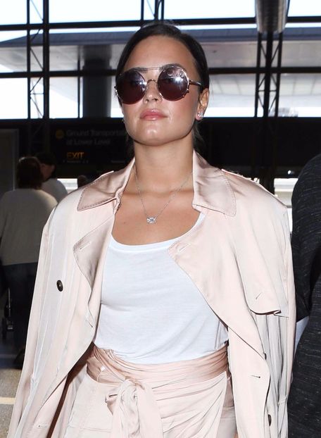  - x 2017 At LAX Airport in Los Angeles - May 16