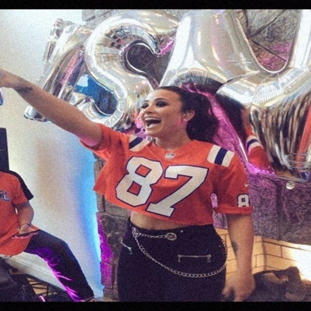 ♡ This picture was posted on 28July. - trying to be a rainbow challenge2