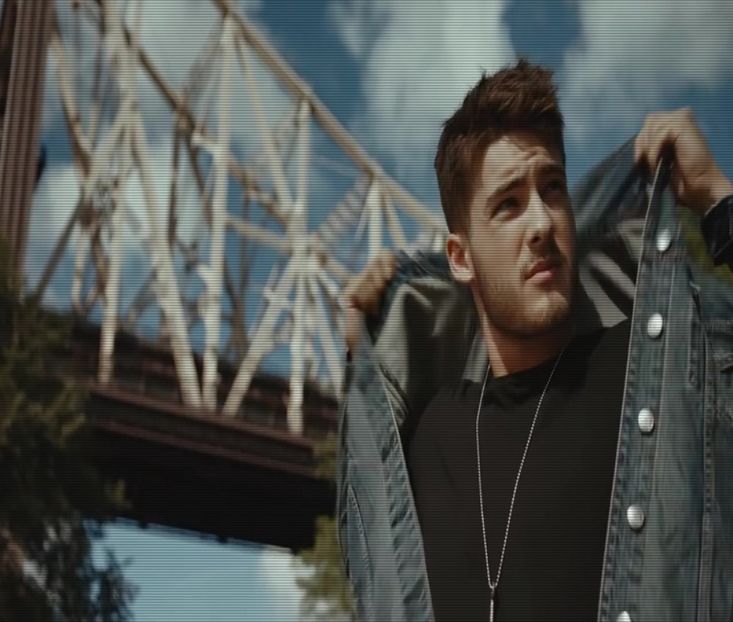 ♡ ∞┇; [cl][#ajungem după câteva minute în fața cafenelei și mă las puțin în jos cât poată - epis x 03 - swear this one