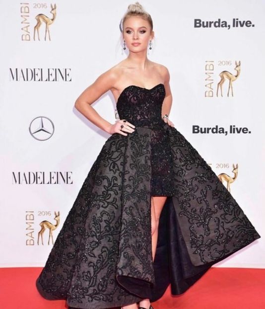 large (25) - zara larsson