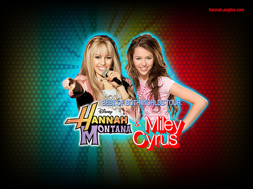 2098953004_c2811c6b06 - Hannah and Miley