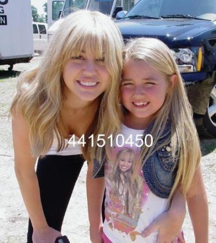miley-cyrus-cousin - Hannah and Miley