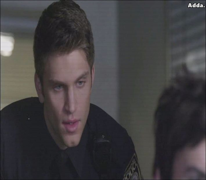 》Mda, așa sper...*își bagă mâinile în buzunar* Tu ce-ai mai făcut? Mergi acasă? Vrei+ - epis x 03 - swear this one