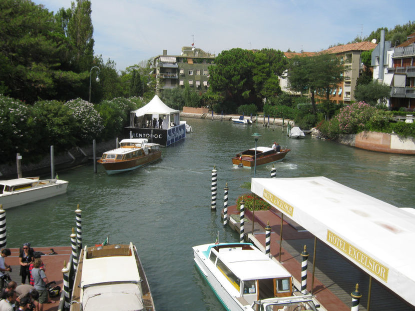 Canalele din Lido - Venetia - Lido