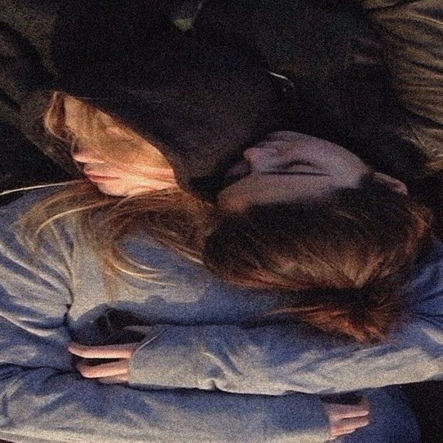 acum ceva timp m-am îndrăgostit de o fată. trebuie să recunosc că am avut - none of this feels real