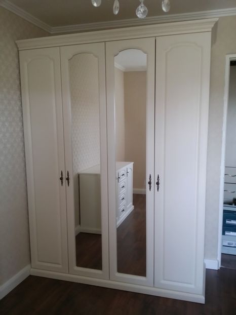 Dulap Patricia - Lucrarile melE