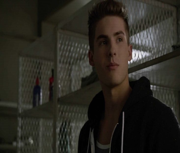 ♡ ∞┇;  [cl] dar aș mai rămâne dacă Amaya e aici ..vroiam să spun ..  [#ridică din umeri , merge - epis x 03 - swear this one