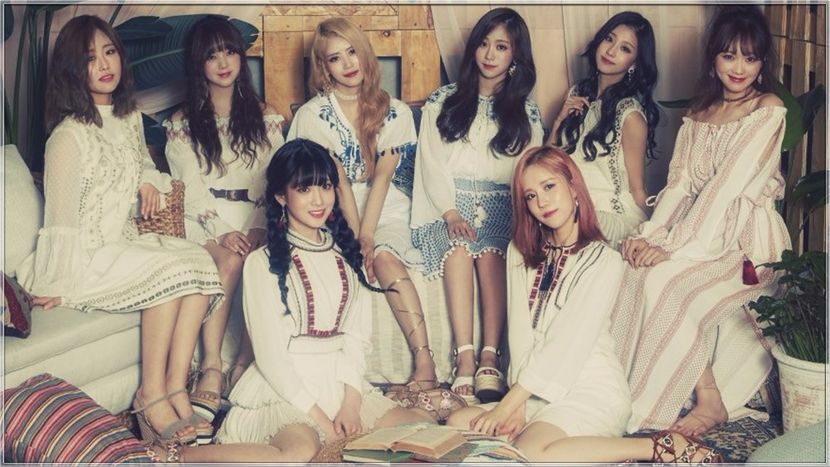 ● Dᴀʏ 070 → 08.08.2017 ♥ Lovelyz ✓ - im the biggest hit on this stage__