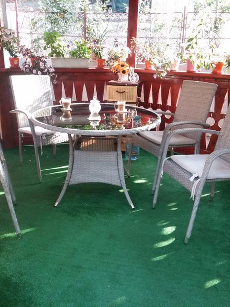 Cafeaua de dimineață - Foisor